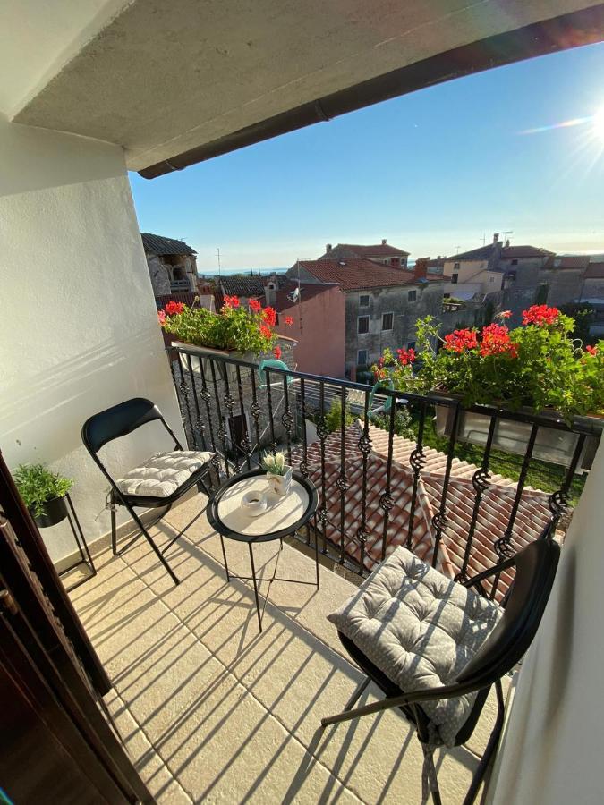 Apartment Sea Galižana Exterior foto